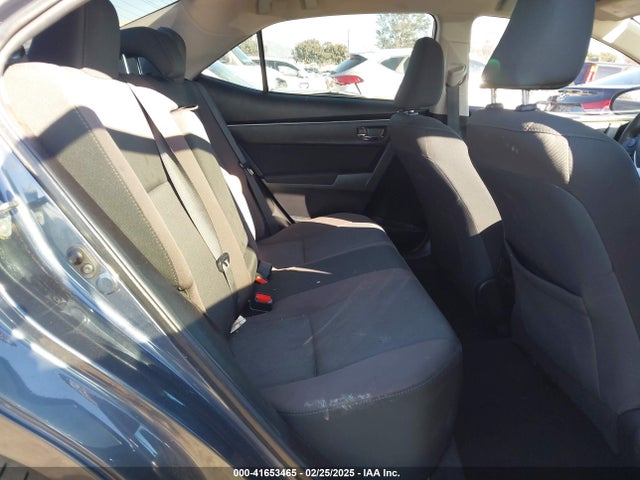 Toyota COROLLA LE 2018 5YFBURHE8JP791127 Image 8