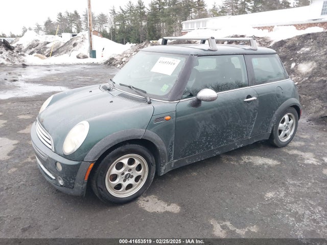 2005 MINI COOPER WMWRC33415TC57690 Photo 1