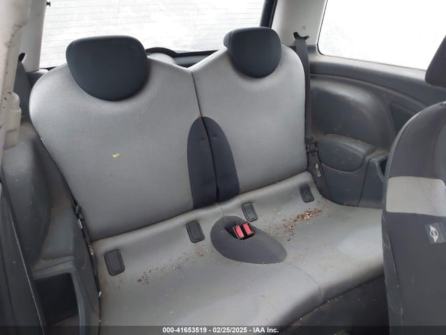 2005 MINI COOPER WMWRC33415TC57690 Photo 7