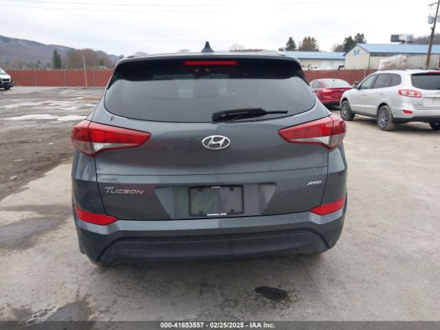 KM8J3CA44HU509720 Hyundai Tucson Se Plus