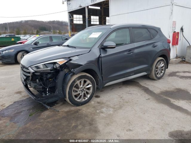 KM8J3CA44HU509720 Hyundai Tucson Se Plus