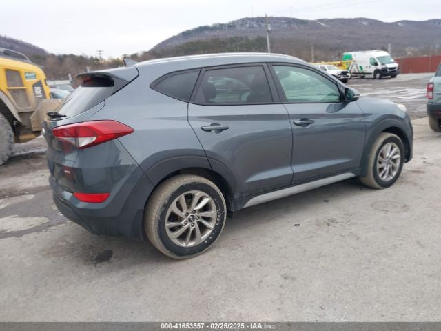 KM8J3CA44HU509720 Hyundai Tucson Se Plus