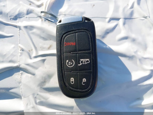 Jeep Cherokee Limited 2016 1C4PJLDB3GW281047 Image 11