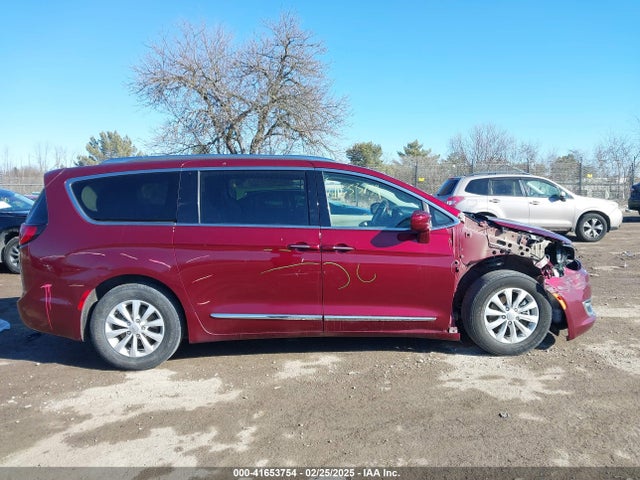Chrysler Pacifica Touring L 2018 2C4RC1BG8JR120439 Image 13