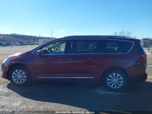 Chrysler Pacifica Touring L 2018 2C4RC1BG8JR120439 Image 14