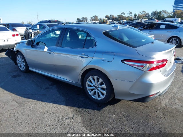Toyota CAMRY LE 2019 4T1B11HK9KU782615 Image 3
