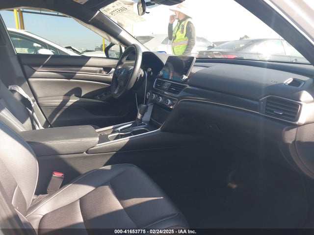 1HGCV1F38KA120259 Honda Accord Sport