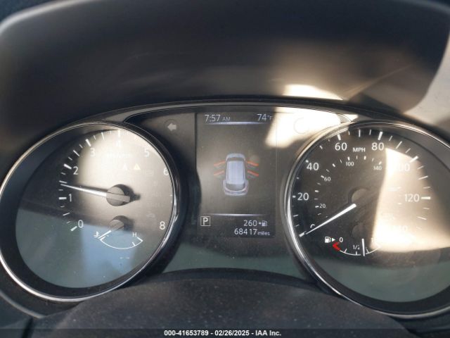 JN1BJ1CP0JW107619 Nissan Rogue Sport S
