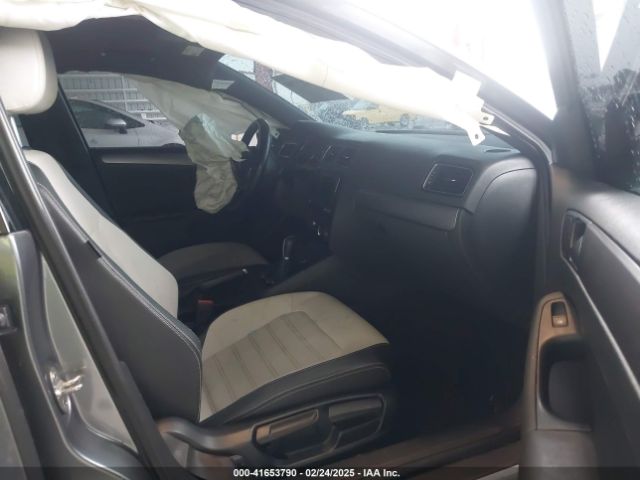 3VWD17AJ3GM416482 Volkswagen Jetta 1.8t Sport