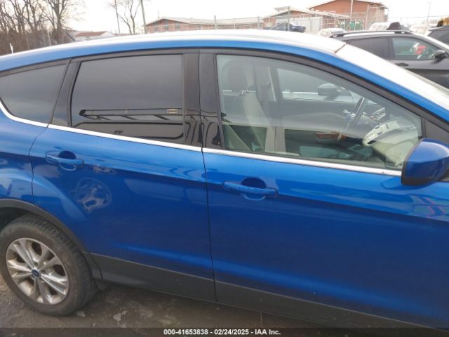1FMCU0GD1HUB28967 Ford ESCAPE SE