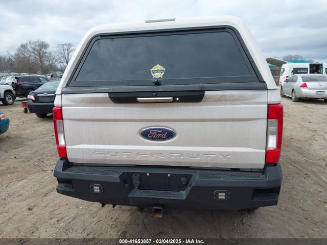 1FT7W2BT3KED60143 Ford F-250 Lariat