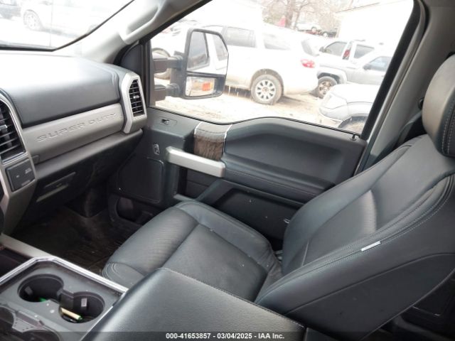 1FT7W2BT3KED60143 Ford F-250 Lariat