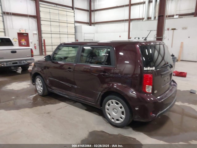 Scion XB 2014 JTLZE4FE5EJ058324 Image 3