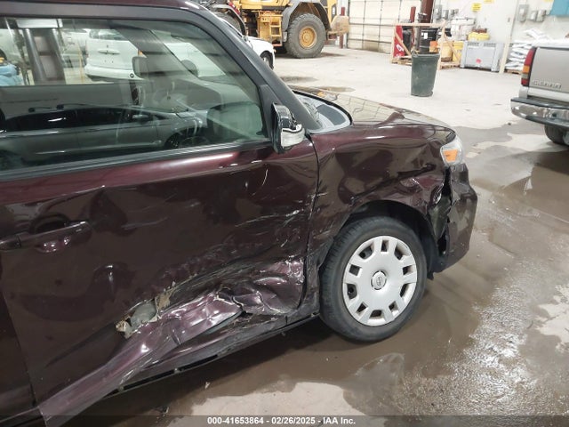 Scion XB 2014 JTLZE4FE5EJ058324 Image 6