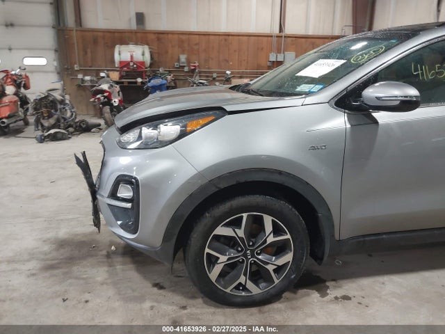 KIA Sportage Ex 2022 KNDPNCAC8N7989903 Image 18