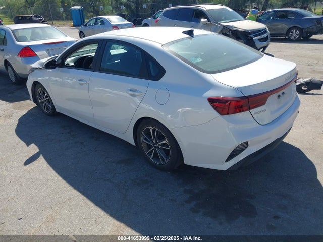 3KPF24AD9NE446725 KIA Forte Lxs