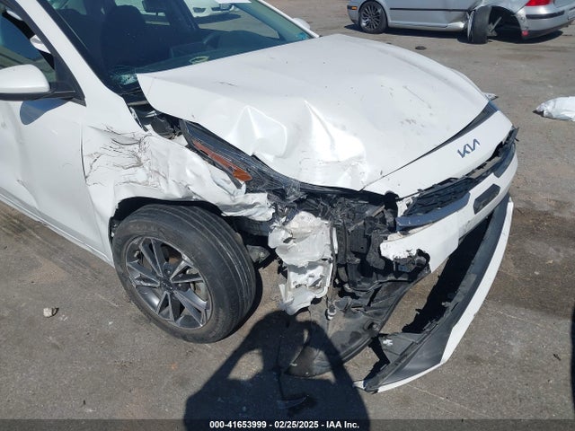 3KPF24AD9NE446725 KIA Forte Lxs