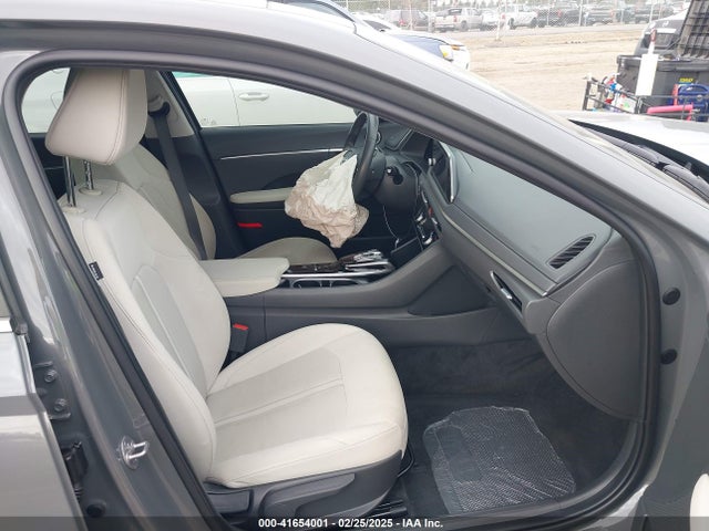 KMHL14JAXPA256106 Hyundai SONATA SEL