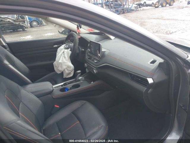 1N4BL4CW4MN337163 Nissan Altima Sr Intelligent Awd