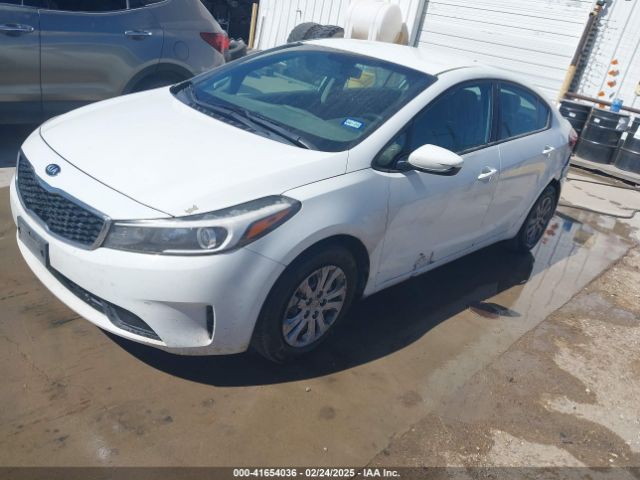 3KPFK4A71HE103812 KIA FORTE LX