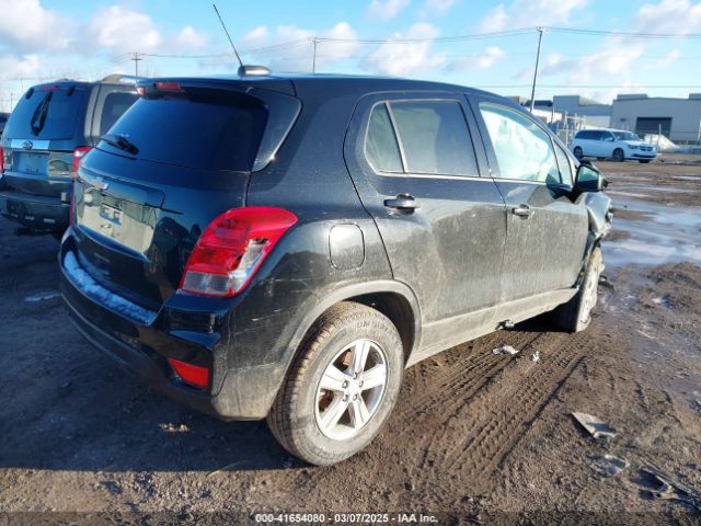 KL7CJNSM8MB368389 Chevrolet Trax Awd Ls