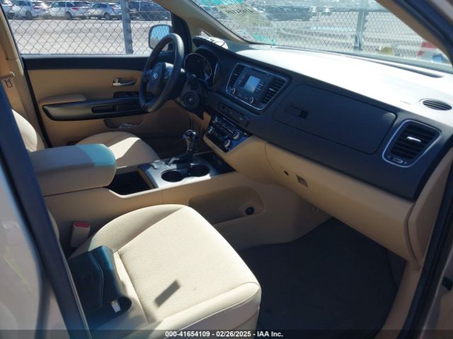 KNDMB5C11G6200227 KIA SEDONA LX