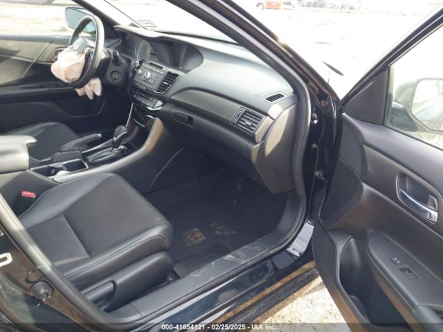 1HGCR2F52HA194863 Honda Accord Sport
