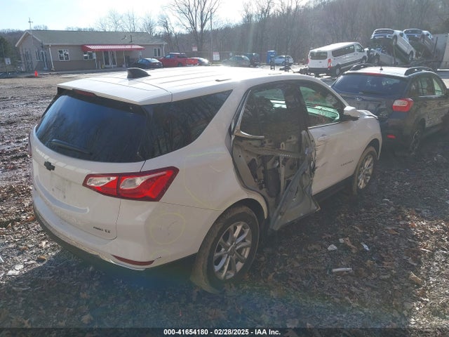 2GNAXUEVXK6118831 Chevrolet EQUINOX LT