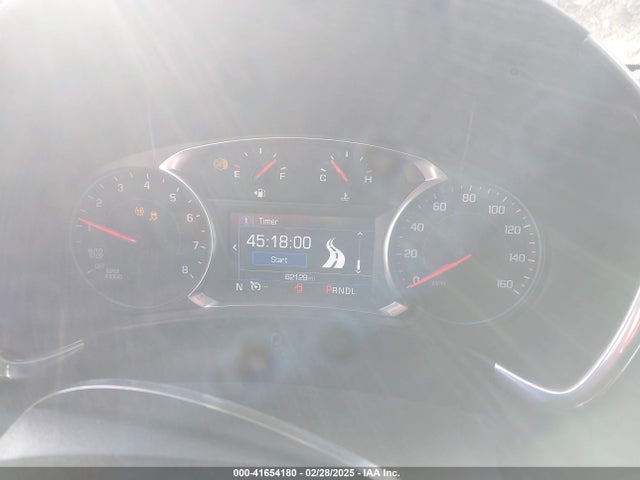 2GNAXUEVXK6118831 Chevrolet EQUINOX LT