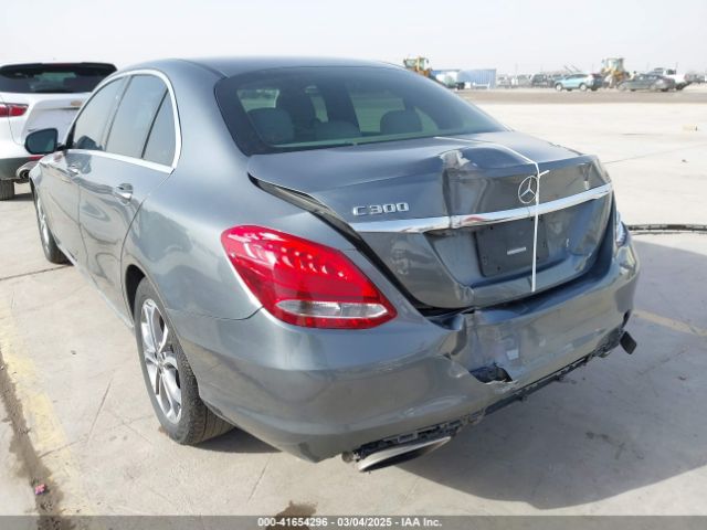 55SWF4JB1HU188040 Mercedes-Benz C 300 Luxury/sport