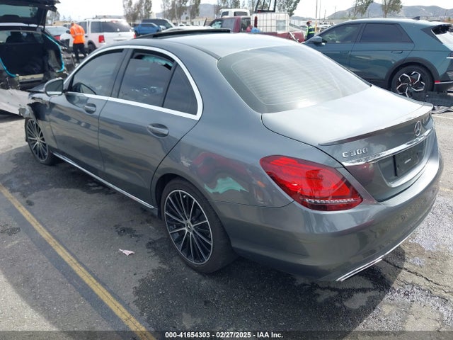 55SWF8DB2KU300399 Mercedes-Benz C 300