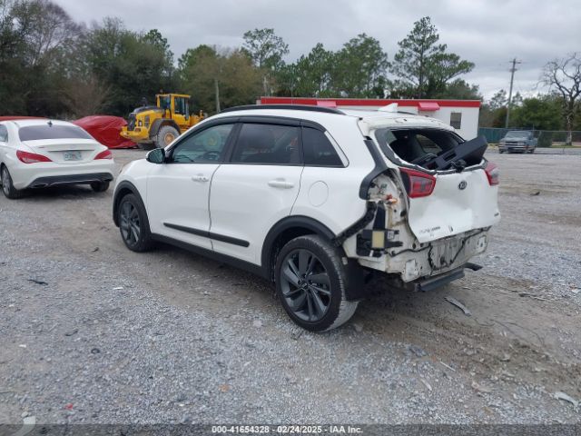 KNDCC3LC6H5055398 KIA NIRO EX