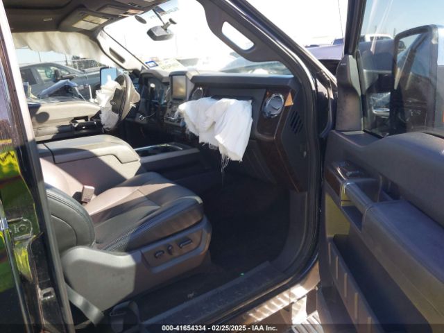 1FT7W2BT3GEA26556 Ford F-250 Lariat