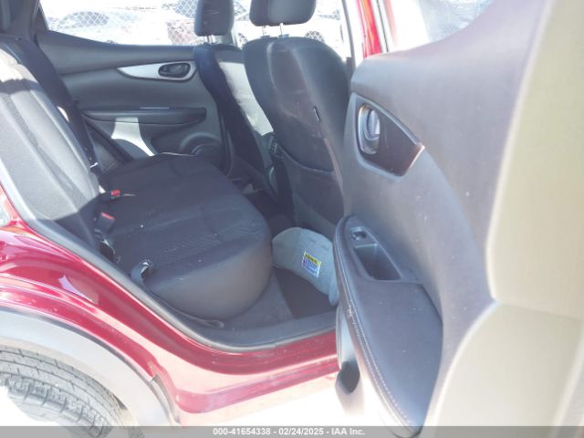 JN1BJ1CPXJW189469 Nissan Rogue Sport S