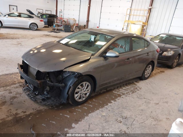 KMHD74LFXJU614032 Hyundai ELANTRA SE