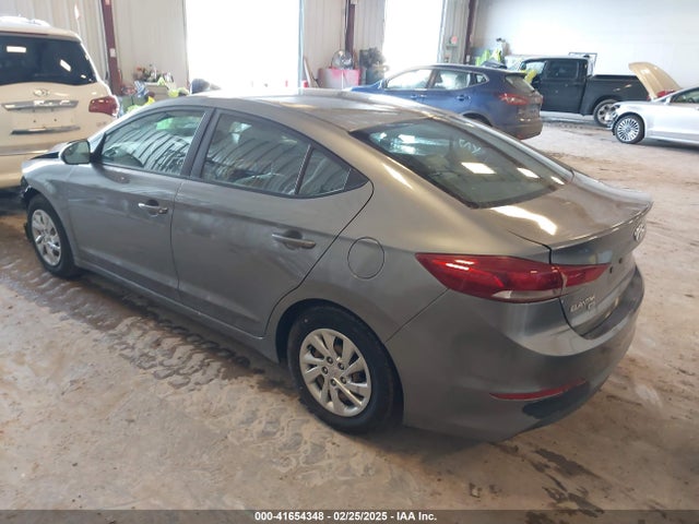 KMHD74LFXJU614032 Hyundai ELANTRA SE