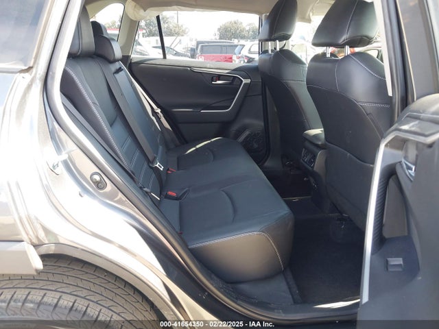 Toyota Rav4 Limited 2020 JTMY1RFV0LD056105 Image 8