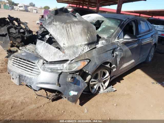 3FA6P0SU8FR245410 Ford Fusion Energi Titanium