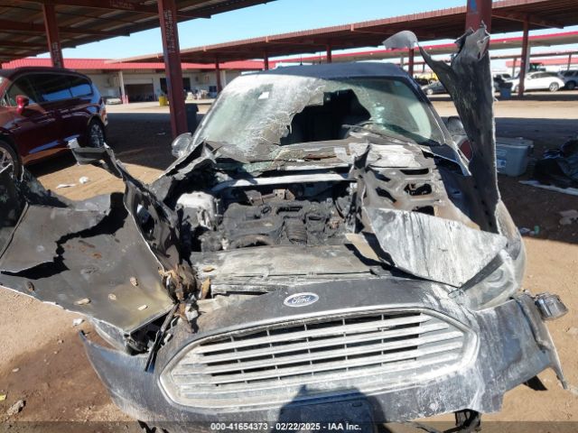 3FA6P0SU8FR245410 Ford Fusion Energi Titanium