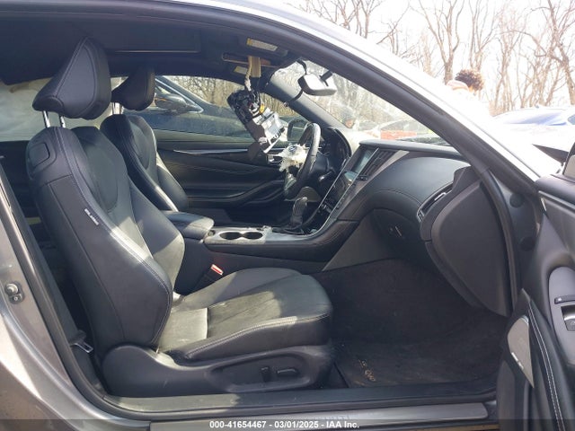 JN1EV7EK6JM341992 Infiniti Q60 3.0t Luxe