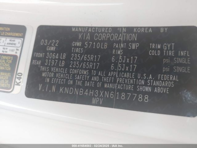 KNDNB4H3XN6187788 KIA Carnival Mpv Lx
