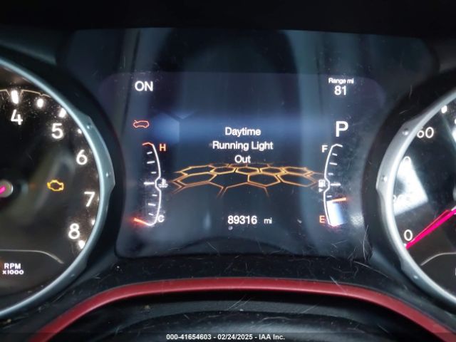 3C4NJDDB5LT162915 Jeep Compass Trailhawk 4x4