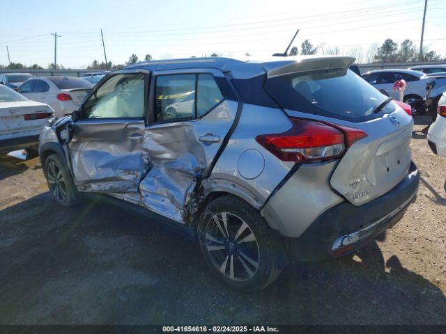 3N1CP5CU8KL544677 Nissan KICKS SR