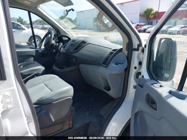 1FTNE1ZM2FKA78621 Ford Transit-150