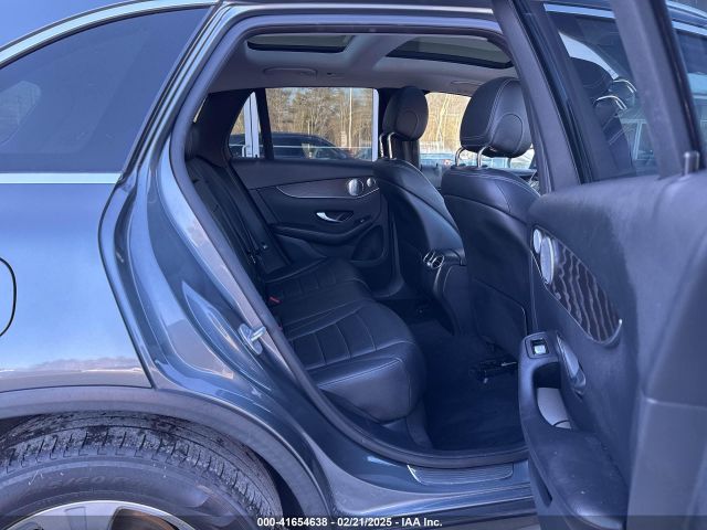WDC0G4KB8GF019995 Mercedes-Benz Glc 300 4matic