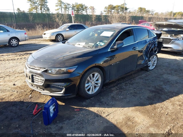Chevrolet MALIBU LT 2018 1G1ZD5ST2JF235796 Image 2