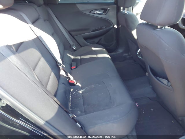 Chevrolet MALIBU LT 2018 1G1ZD5ST2JF235796 Image 8