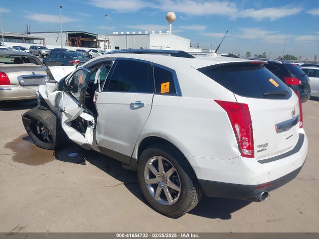 2013 CADILLAC SRX 3GYFNCE39DS655945 Photo 2