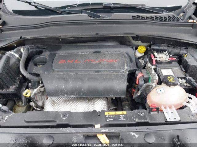 2021 JEEP RENEGADE ZACNJDBB4MPM79934 Photo 9