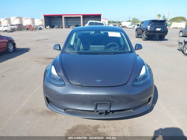 5YJ3E1EA2PF546946 Tesla MODEL 3